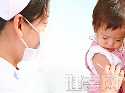 寶寶打疫苗：後續監控很重要