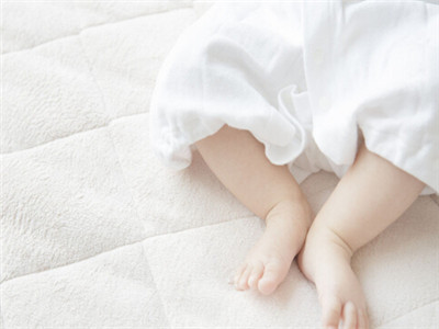幼兒睡前不宜吃的食物有哪些