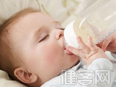 寶寶吃奶粉不消化怎麼回事
