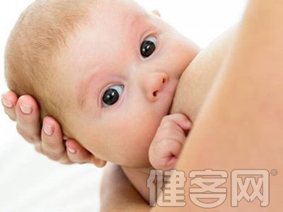 如何知道嬰兒是否吃飽？