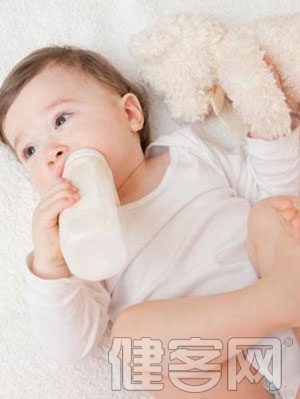 幼兒奶粉哪種好，怎麼辨別呢？
