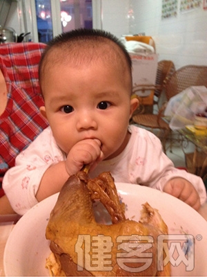 吃雞肉會導致寶寶性早熟？