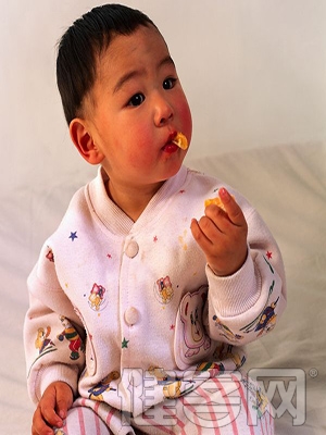 寶寶“喉嚨細”吃飯不香怎麼辦？