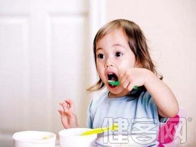 導致寶寶營養不良的八個飲食誤區