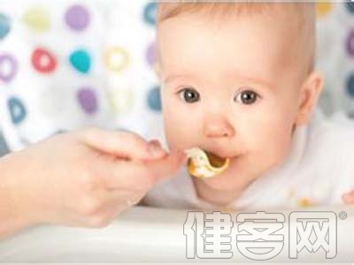 寶寶一日三餐究竟該怎麼吃？