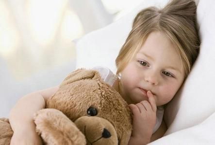 小兒感冒發燒，強烈推薦寶媽臨陣不亂的做法！