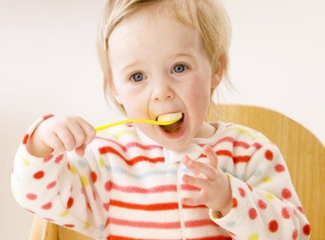 幫助寶寶預防感冒六大食物是哪些呢？