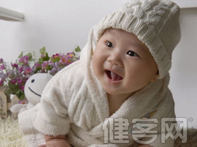 秋天寶寶怎麼保暖 怎樣預防寶寶感冒 秋天寶寶怎麼穿衣