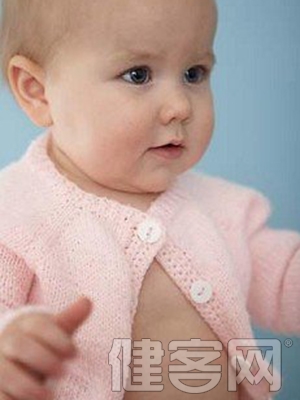 寶寶吐泡泡是因為得了肺炎？