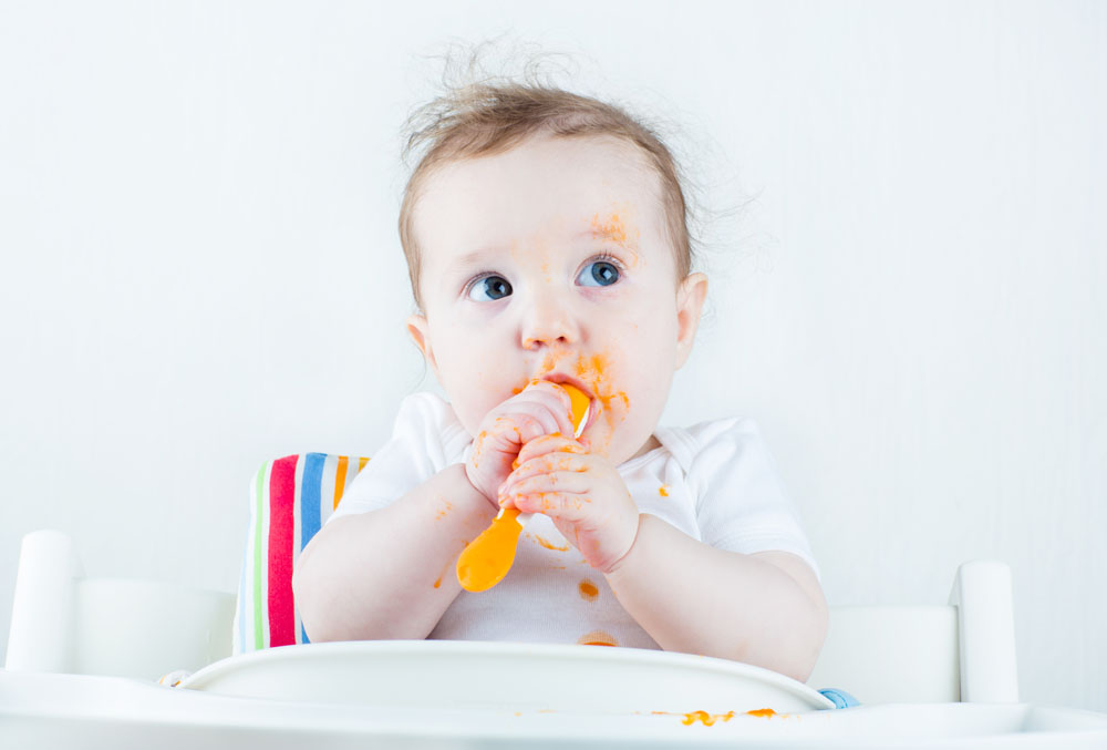 貪吃寶寶不積食，3招搞定小肚子