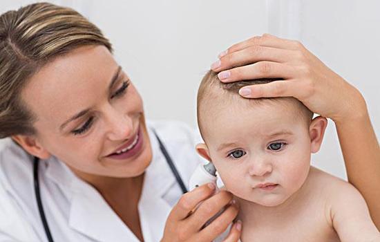 寶寶耳朵發炎該如何處理