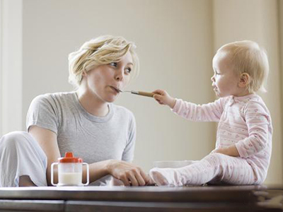 吃嬰兒奶粉的寶寶更易長濕疹