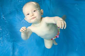 夏季幼兒游泳 必備急救小常識