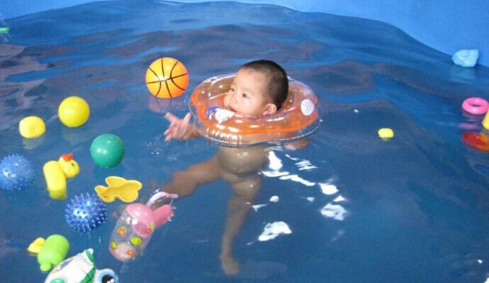 嬰兒游泳小心預防細菌感染