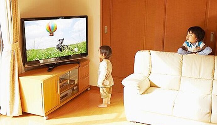 常看電視也會影響寶寶語言發育？！