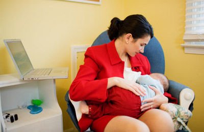 職場媽媽該如何堅持母乳喂養