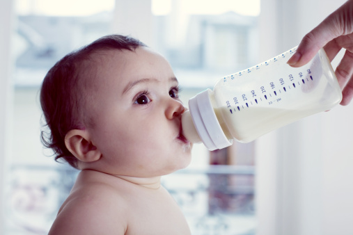 盤點寶寶喝牛奶的幾大誤區