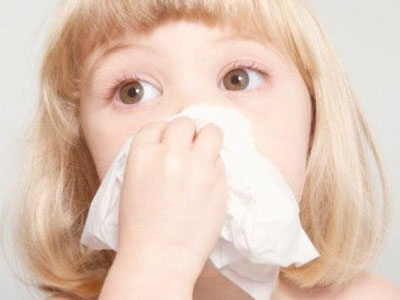 流感季節寶寶發燒該如何護理？