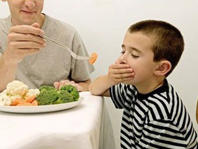 及早發現糾正孩童的飲食壞習慣