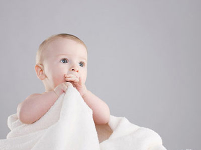 寶寶愛吃手或是缺微量元素 愛吃手怎麼辦