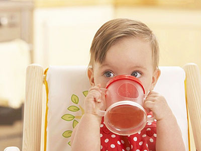 嬰兒專用水有必要買嗎 嬰幼兒還需要專用水？