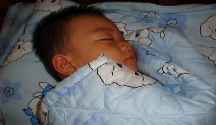 寶寶冬天睡覺蓋被子,蓋對了嗎？