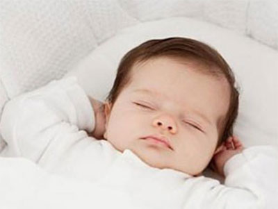 給寶寶蓋被子蓋出癫痫 千萬不要讓孩子這樣睡！
