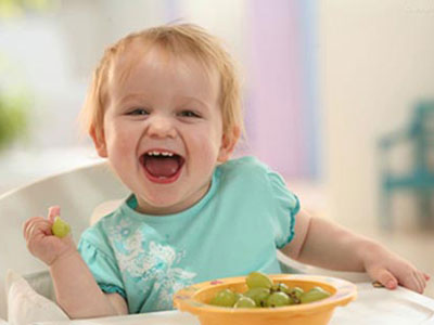 幼兒保健知識：幼兒飲食方案和不應多吃的食物
