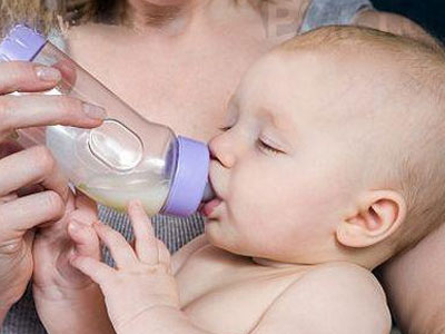 寶寶牛奶過敏 改喝豆奶、羊奶可以嗎?
