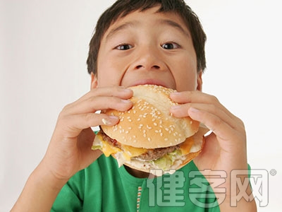 吃漢堡包會影響孩子的大腦?