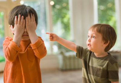家長如何教孩子控制情緒呢？