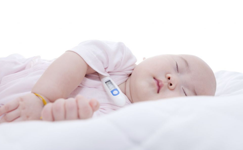寶寶發燒怎麼護理 寶寶發燒護理要注意什麼 寶寶發燒的護理誤區