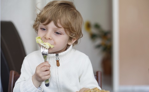 小兒哮喘如何飲食 小兒哮喘飲食注意事項 小兒哮喘飲食禁忌