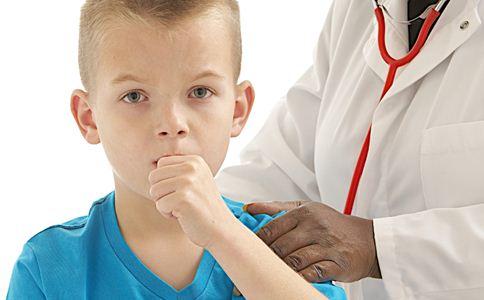 小孩咳嗽有痰怎麼辦 小孩咳嗽的食療方 小孩咳嗽怎麼處理