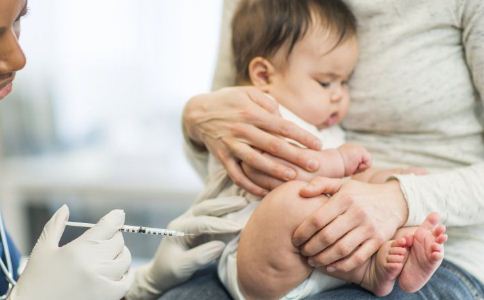 老人 小孩 接種疫苗 流感 疫苗 疫情 流行性感冒